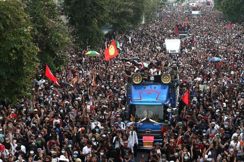 Anti-government demonstrators march during a Thai anti-government mass protest, on the 47th anniversary of the 1973 student uprising, in Bangkok, Thailand October 14. REUTERS/Athit Perawongmetha
